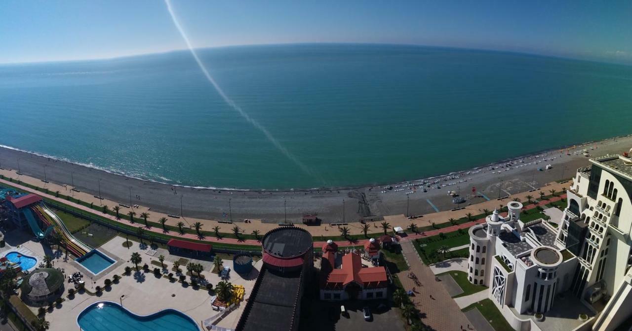 Sea View Orbi Residence Batumi Exteriör bild